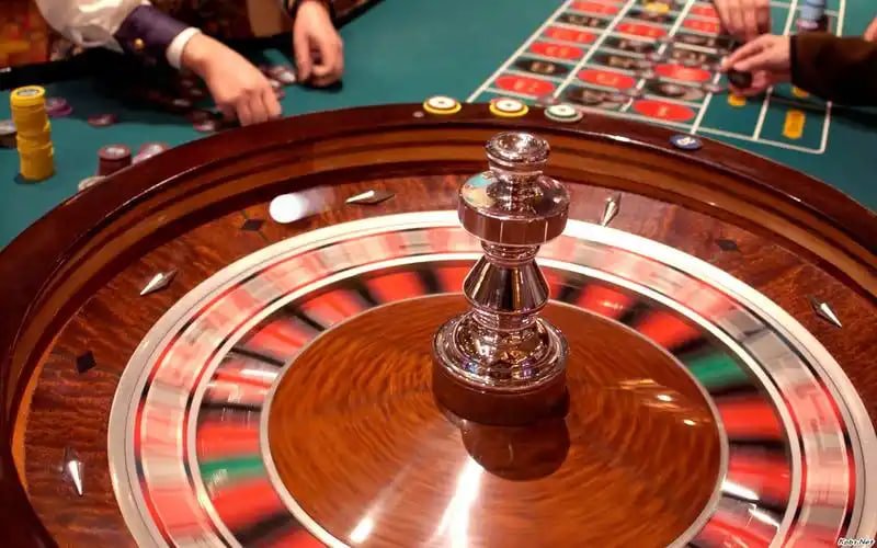 seinl မိုဘိုင်းအက်ပ် ဖန်သားပြင် — Casino ဂိမ်းများ ဖော်ပြနေသောမြင်ကွင်း
